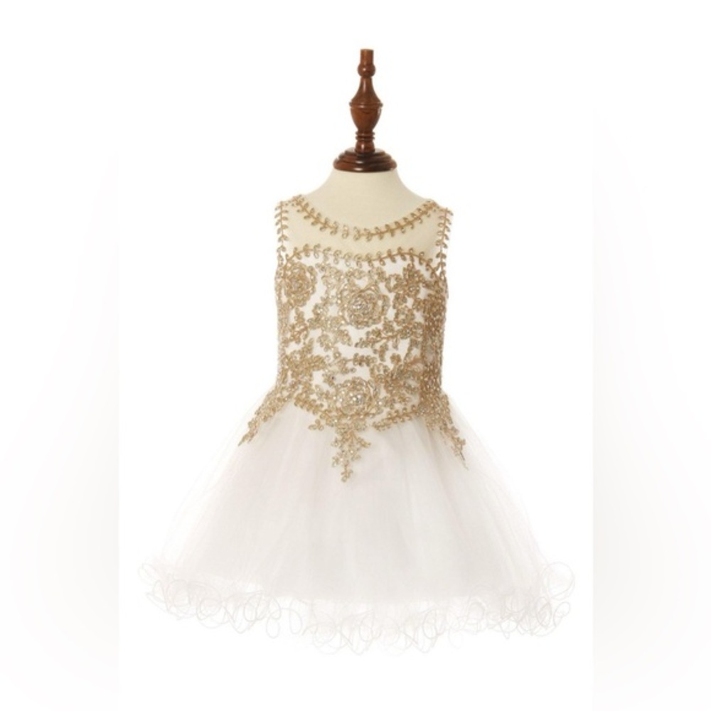 Sleeveless Gold Embellished Short Party Dress